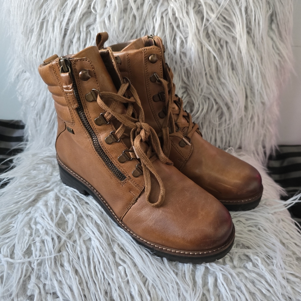 Softwalk Women's Brown Leather Boots - Picture 3 of 12